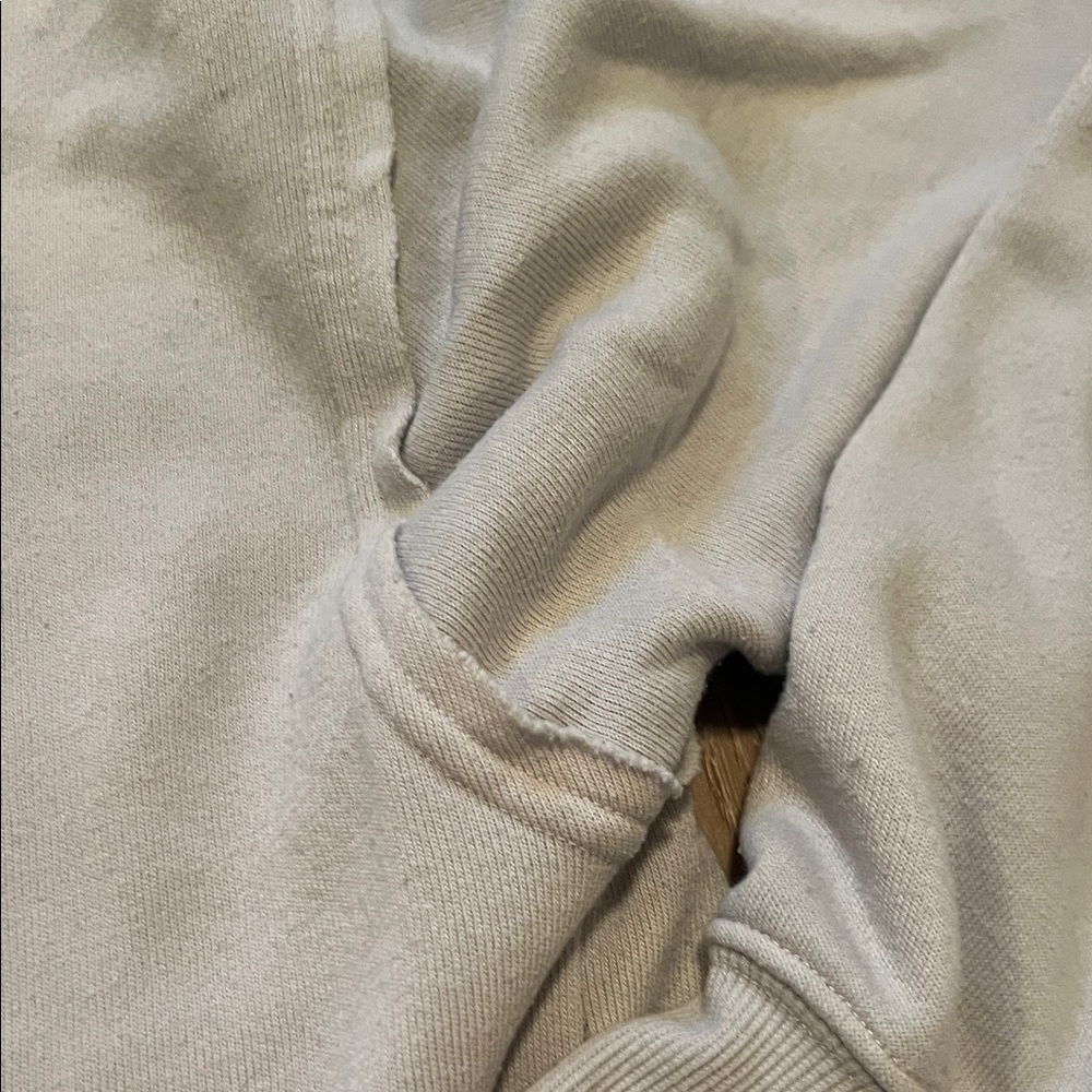 Alo Light Grey Crewneck Sweatshirt Small Worn with some pilling- - Picture 12 of 15